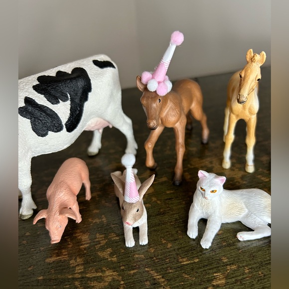 Farm animal figurines - Picture 4 of 4